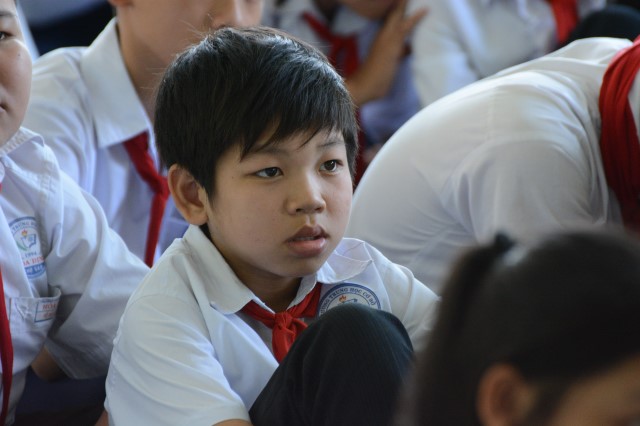 Quỹ Đạo Phật Ngày Nay: Khánh thành “Nhịp Cầu Yêu Thương 5” và trao tặng “Quà Tết Yêu Thương 2016” (C59)
