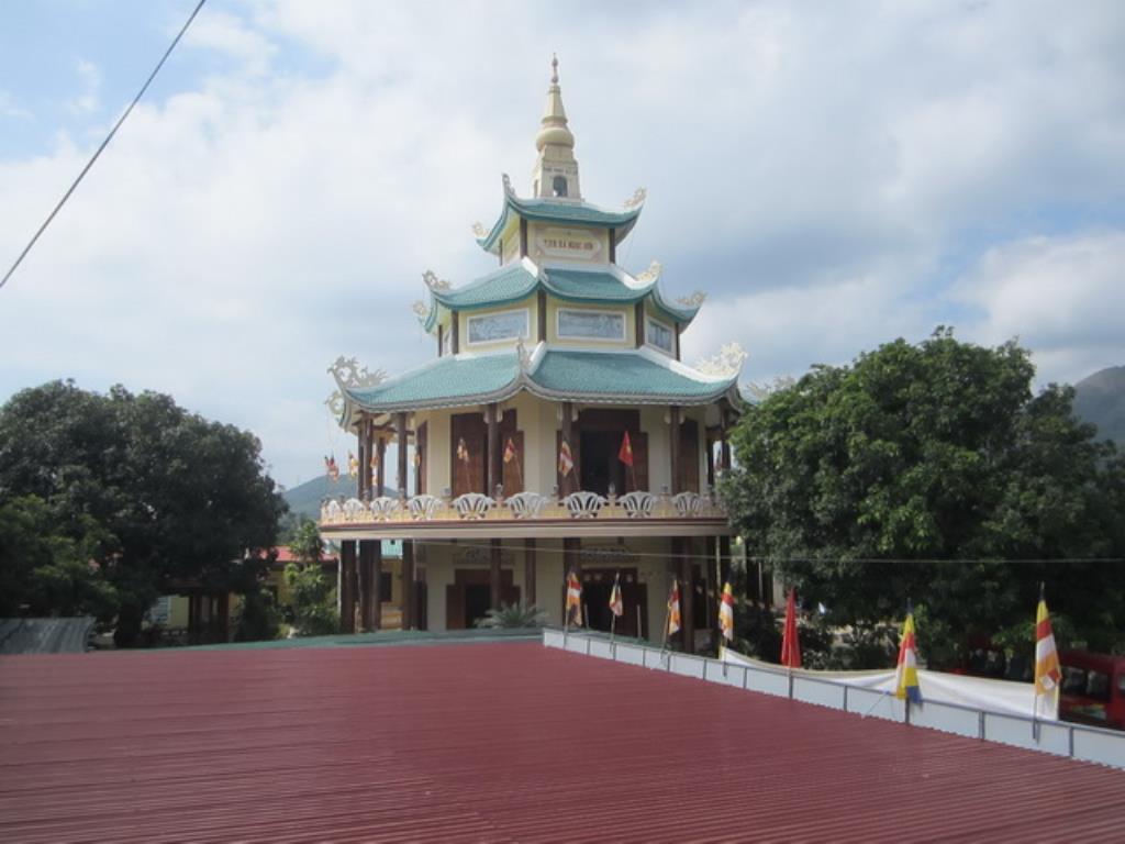 Tịnh xá Ngọc Sơn tổ chức khóa tu Bát quan trai đầu xuân Bính Thân