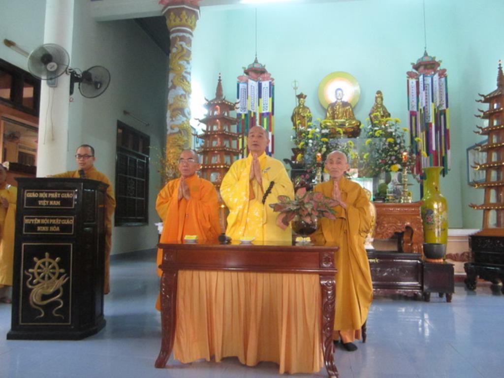 Phật giáo thị xã Ninh Hòa tổ chức lễ  thành đạo