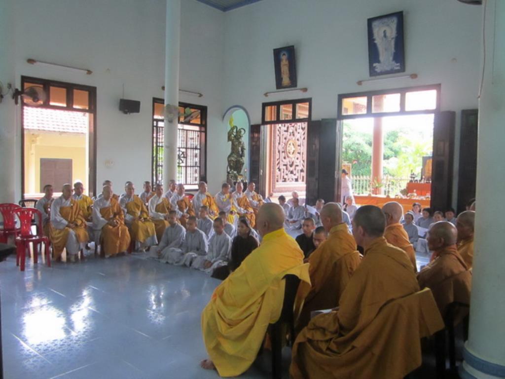 Phật giáo thị xã Ninh Hòa tổ chức lễ  thành đạo