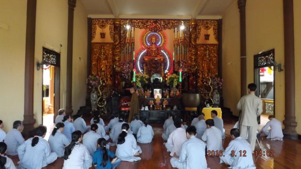 Thượng tọa Thích Minh Thành thuyết giảng tại chùa Tòng Lâm Lô Sơn