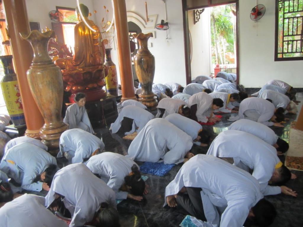 Tổ đình Sắc tứ Thiên Bửu khai khóa Bát quan trai kỳ I năm 2016