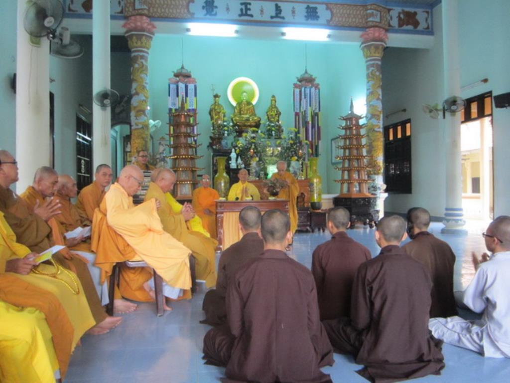 Phật giáo thị xã Ninh Hòa tổ chức lễ  thành đạo