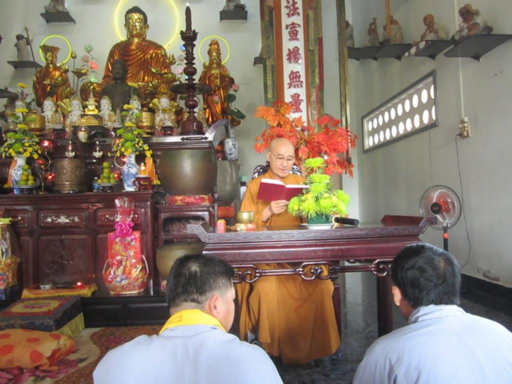 Tổ đình Sắc tứ Thiên Bửu khai khóa Bát quan trai kỳ I năm 2016