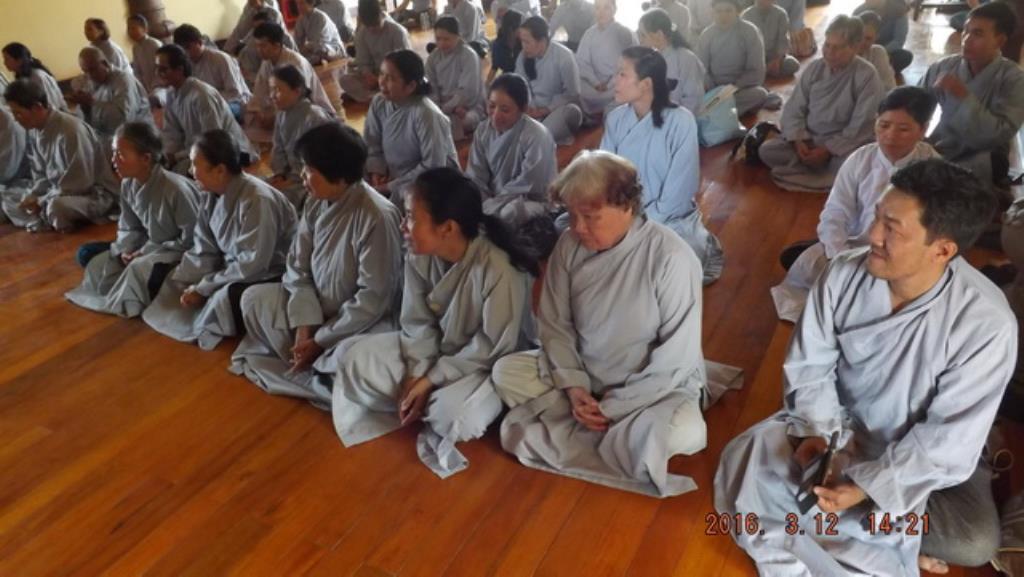 Thượng tọa Thích Minh Thành thuyết giảng tại chùa Tòng Lâm Lô Sơn