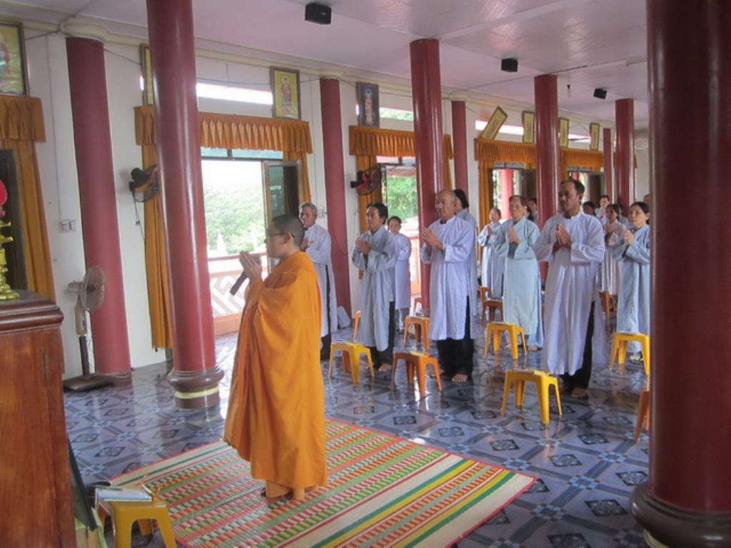 Tịnh xá Ngọc Sơn tổ chức khóa tu Bát quan trai đầu xuân Bính Thân