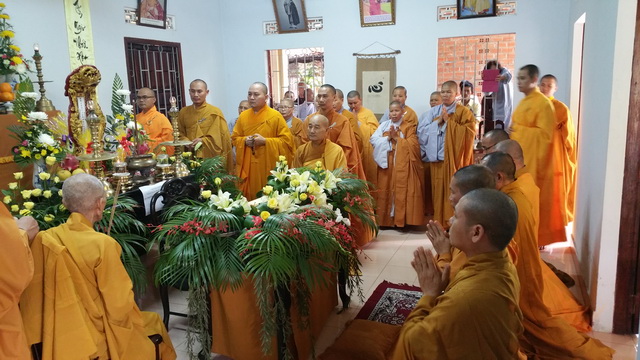 Bình yên đến – bình yên đi … (bài cảm niệm về cố Đại đức Thích Nhuận Châu)