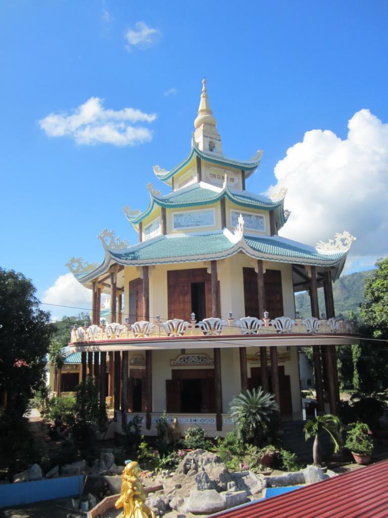 Đạo tràng Bát quan trai Tịnh xá Ngọc Sơn tổng kết cuối năm