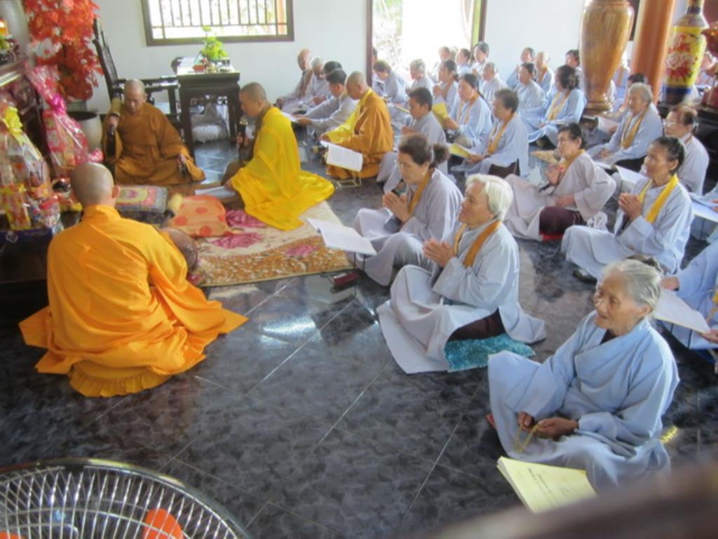 Tổ đình Sắc tứ Thiên Bửu khai khóa Bát quan trai kỳ I năm 2016