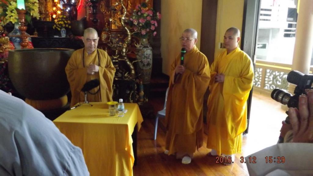 Thượng tọa Thích Minh Thành thuyết giảng tại chùa Tòng Lâm Lô Sơn