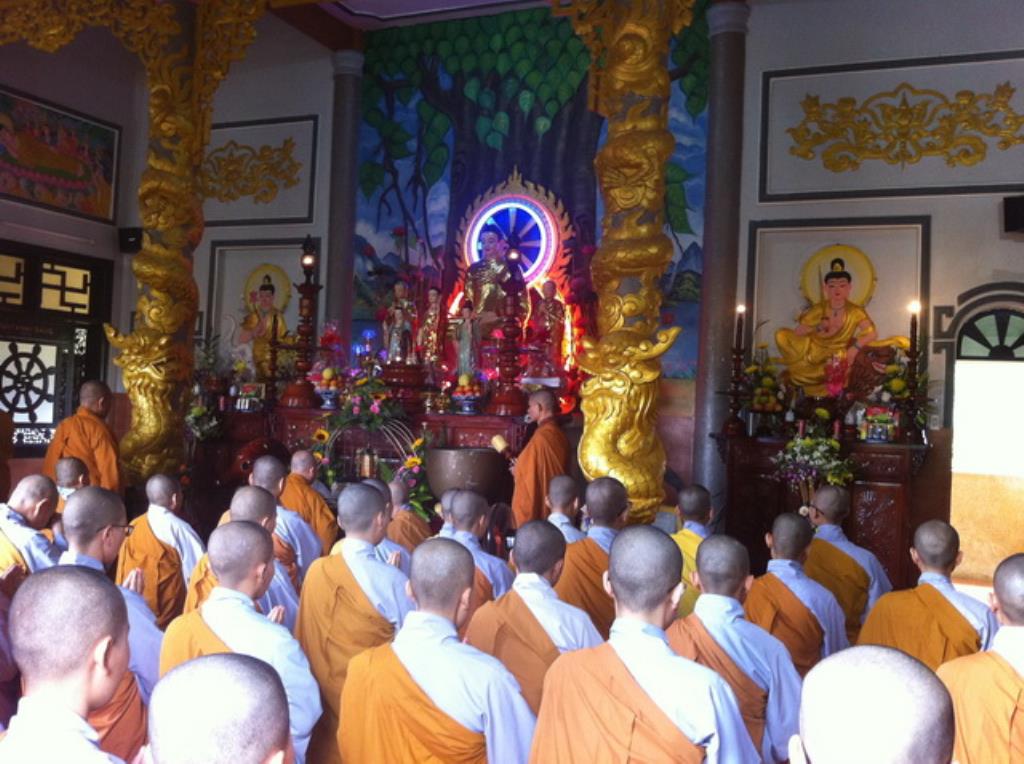 Trang nghiêm lễ húy nhật lần thứ 17 cố ni sư Thích nữ Như Tín