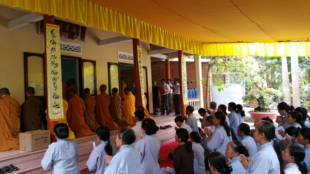 Bình yên đến – bình yên đi … (bài cảm niệm về cố Đại đức Thích Nhuận Châu)