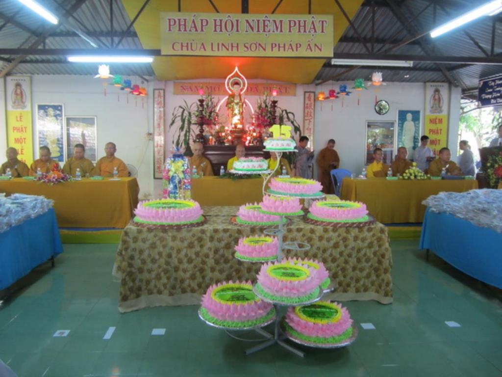 Đạo tràng niệm Phật chùa Linh Sơn Pháp Ấn kỉ niệm 15 năm thành lập