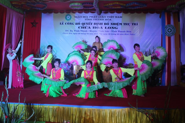 Thanh Hóa: Chùa Hoa Long tổ chức đêm hoa đăng cầu nguyện hòa bình