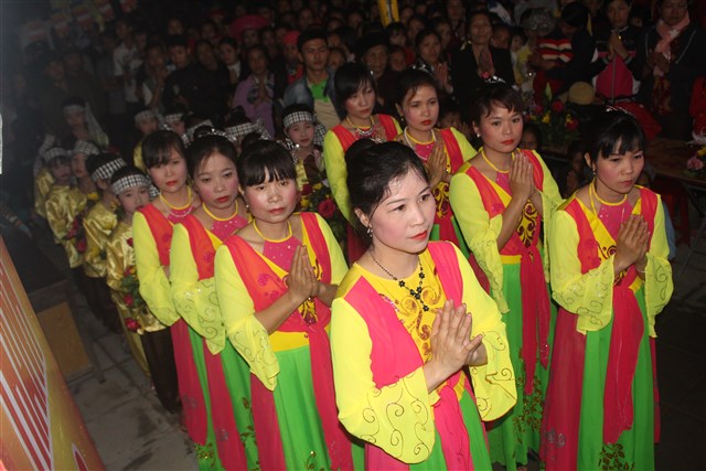 Thanh Hóa: Chùa Hoa Long tổ chức đêm hoa đăng cầu nguyện hòa bình