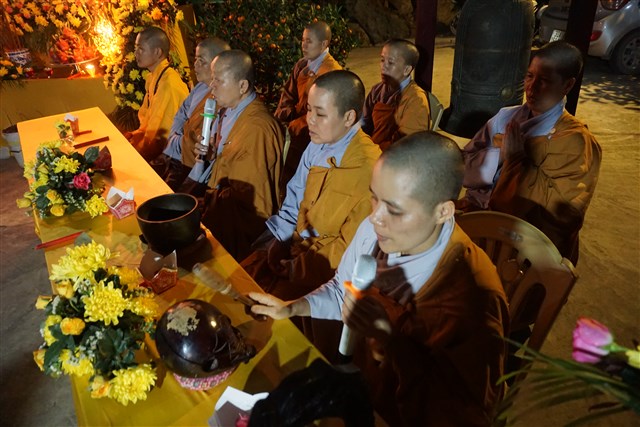 Thanh Hóa: Chùa Báo Ân tổ chức đêm hoa đăng cầu nguyện hòa bình