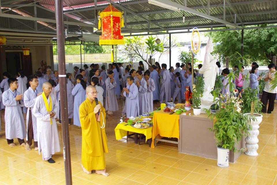 Khánh Hòa: Chùa Minh Đức Khóa tu “Một Ngày An Lạc” tổng kết năm 2015