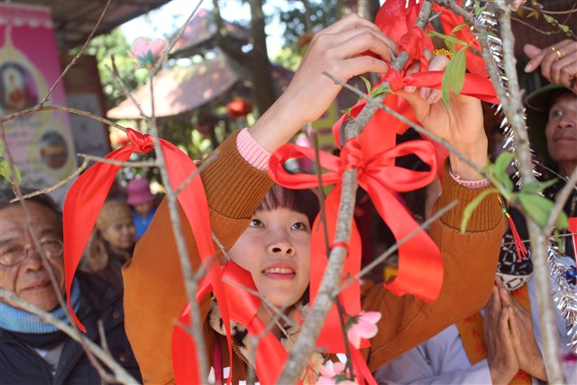 Thanh Hóa: Ngày xuân trên chùa Ông Sư