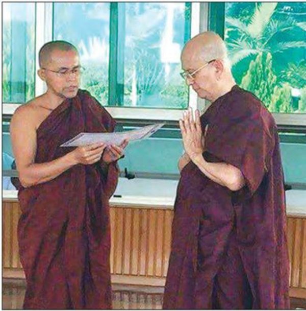 Cựu tổng thống Myanmar xuất gia tu tập trong chùa