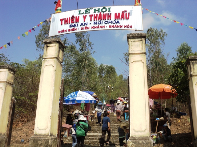 Khánh Hòa: Lễ Hội Thiên Y Thánh Mẫu (Am Chúa Diên Khánh)