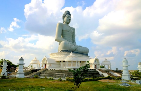 Ấn Độ: Chùm ảnh tượng Phật trong Khu phức hợp Thiền Phật tại Amaravati