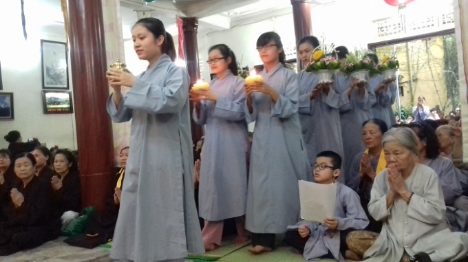 Những hình ảnh đẹp nhất tại đại lễ Phật Đản ở chùa Cát Linh