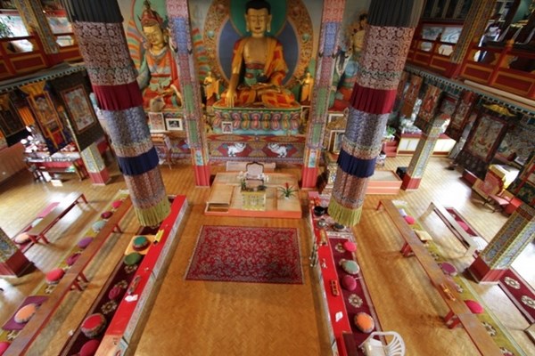 France: Chùm ảnh ngôi Chùa Dashang Kagyu Ling, Bourgogne