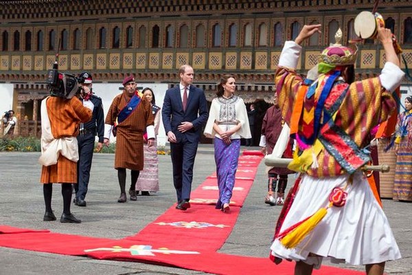 Chùm ảnh Hoàng tử Anh và Công nương đến thăm Vương quốc PG Bhutan