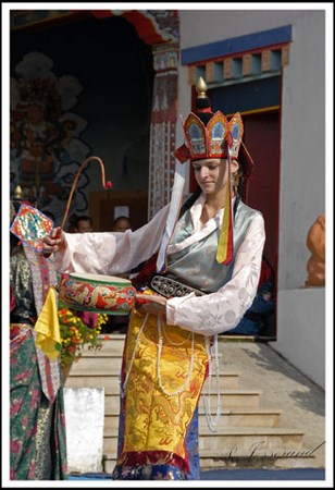 France: Chùm ảnh ngôi Chùa Dashang Kagyu Ling, Bourgogne