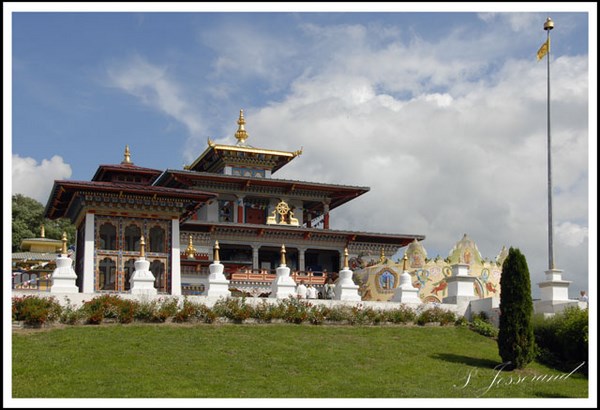 France: Chùm ảnh ngôi Chùa Dashang Kagyu Ling, Bourgogne