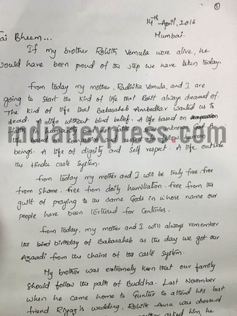 Gia đình của học giả nghiên cứu Rohith Vemula Quy Y Tam Bảo