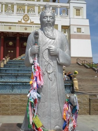 Nga: Chùm ảnh Buddha Shakyamuni, một trong những ngôi chùa lớn nhất châu Âu