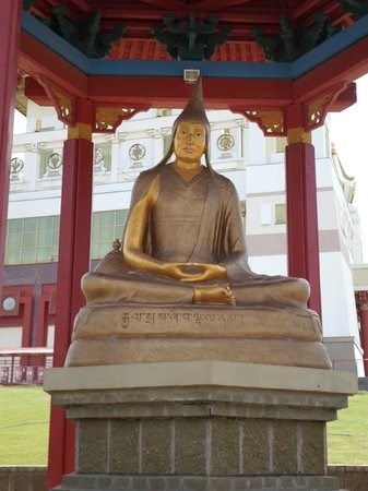Nga: Chùm ảnh Buddha Shakyamuni, một trong những ngôi chùa lớn nhất châu Âu