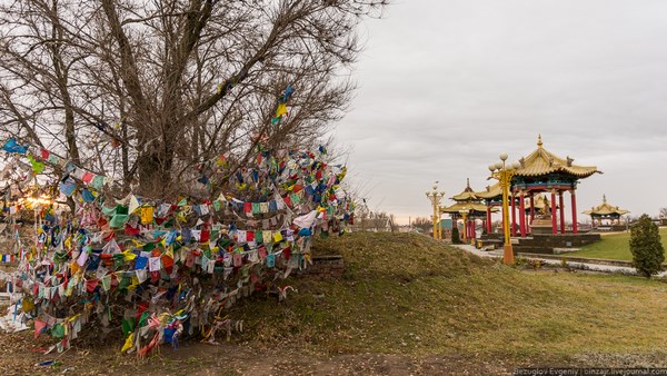Nga: Chùm ảnh Buddha Shakyamuni, một trong những ngôi chùa lớn nhất châu Âu