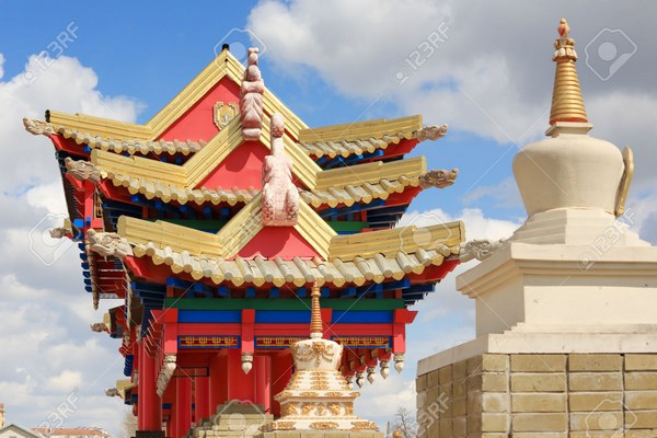 Nga: Chùm ảnh Buddha Shakyamuni, một trong những ngôi chùa lớn nhất châu Âu