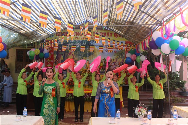 Thanh Hóa: Chùa Linh Giang kính mừng Phật đản PL: 2560