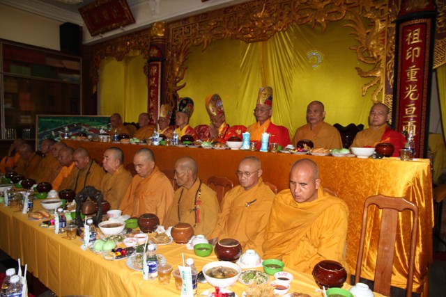 Cung tiễn Ân Sư