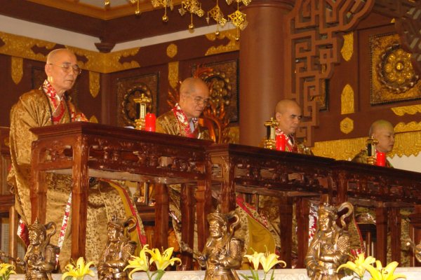 Cung tiễn Ân Sư