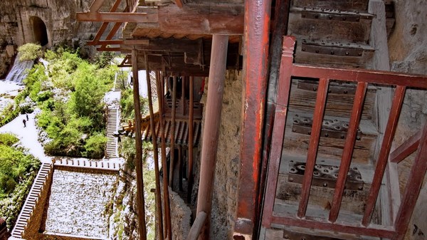 Trung Quốc: Huyền Không Cổ Tự tỉnh Sơn Tây mở cửa lại