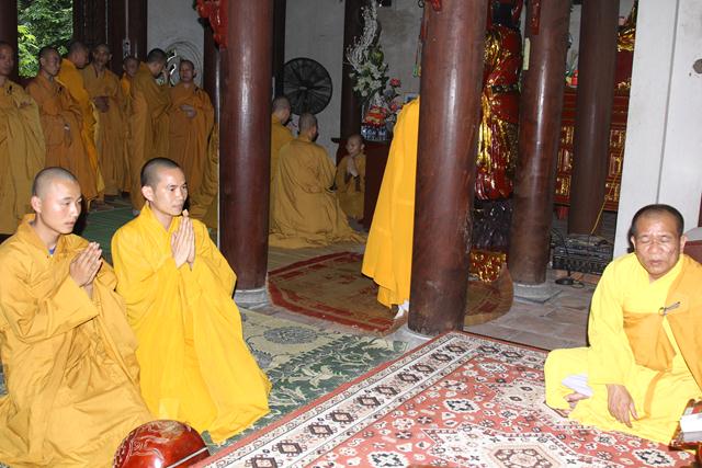 Quảng Ninh: Hành giả vân tập về Hạ trường chùa Trình Yên Tử an cư kết hạ
