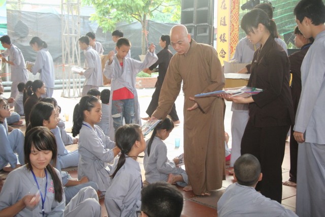 Thái Bình: Bế mạc khóa tu sen hồng chùa Từ Xuyên