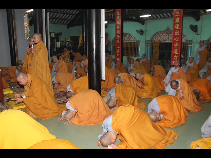 Đồng Tháp: Giới Đàn Vĩnh Đạt Khảo Hạch và Tuyên Luật