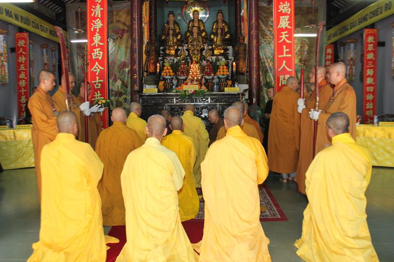 Đồng Tháp: Đại Giới Đàn Vĩnh Đạt Truyền Giới Sa Di – Sa Di Ni