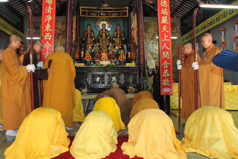 Đồng Tháp: Đại Giới Đàn Vĩnh Đạt Truyền Giới Sa Di – Sa Di Ni