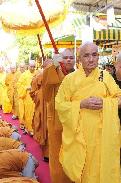 Đồng Tháp: Đại Giới Đàn Vĩnh Đạt Truyền Giới Sa Di – Sa Di Ni