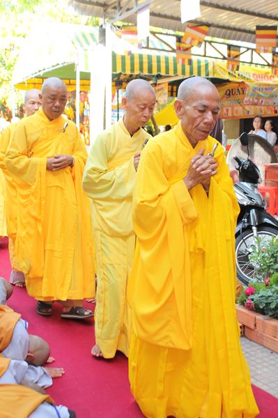 Đồng Tháp: Đại Giới Đàn Vĩnh Đạt Truyền Giới Sa Di – Sa Di Ni