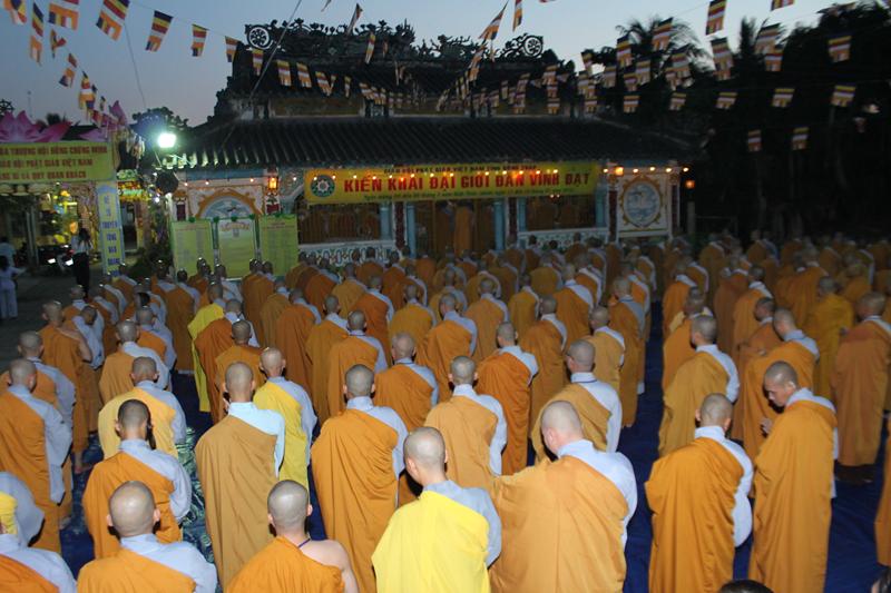 Đồng Tháp: Đại Giới Đàn Vĩnh Đạt Truyền Giới Sa Di – Sa Di Ni
