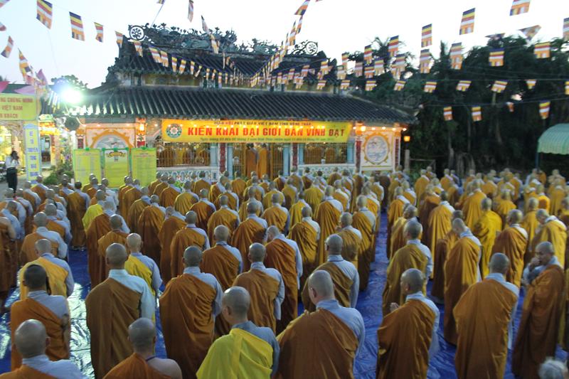 Đồng Tháp: Đại Giới Đàn Vĩnh Đạt Truyền Giới Sa Di – Sa Di Ni