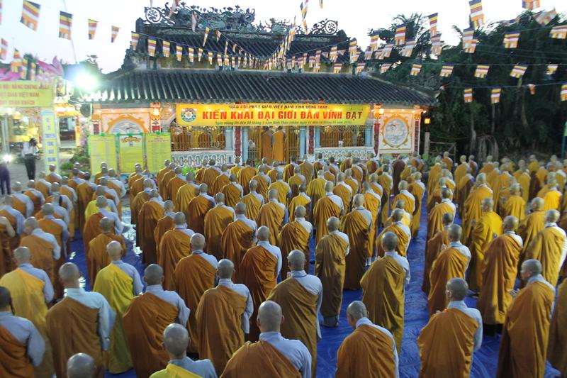 Đồng Tháp: Đại Giới Đàn Vĩnh Đạt Truyền Giới Sa Di – Sa Di Ni