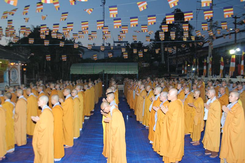 Đồng Tháp: Đại Giới Đàn Vĩnh Đạt Truyền Giới Sa Di – Sa Di Ni